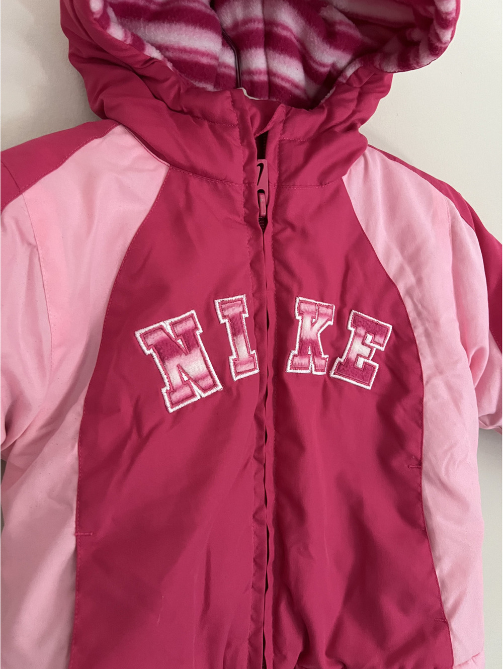 Vintage Nike Y2K Silver Tag Pink Girls Winter Coat - Picture 2 of 8